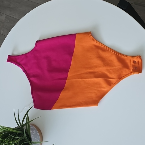 NWOT Aura One-Shoulder Pink and Orange Bodysuit - Picture 5 of 5